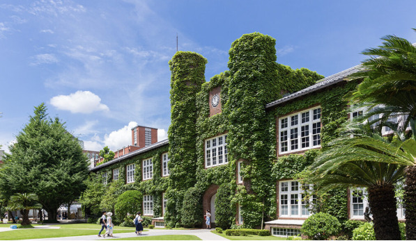 立教大学